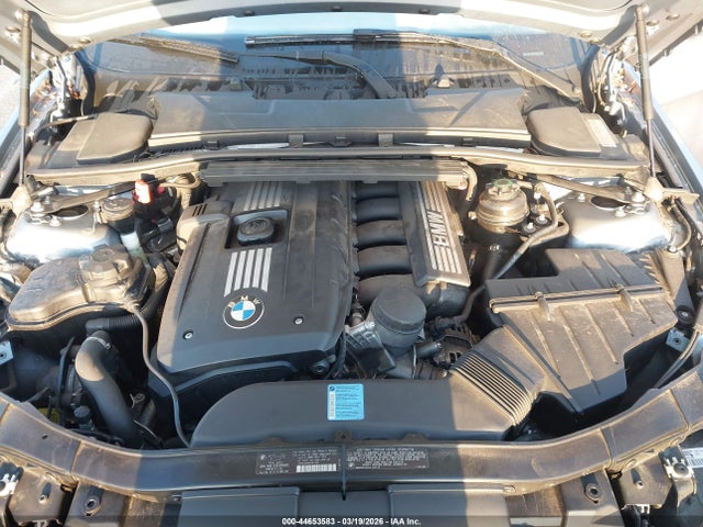 44653583 :رقم المزاد ، WBAPH5G53BNM72248 vin ، 2011 Bmw 328i مزاد بيع