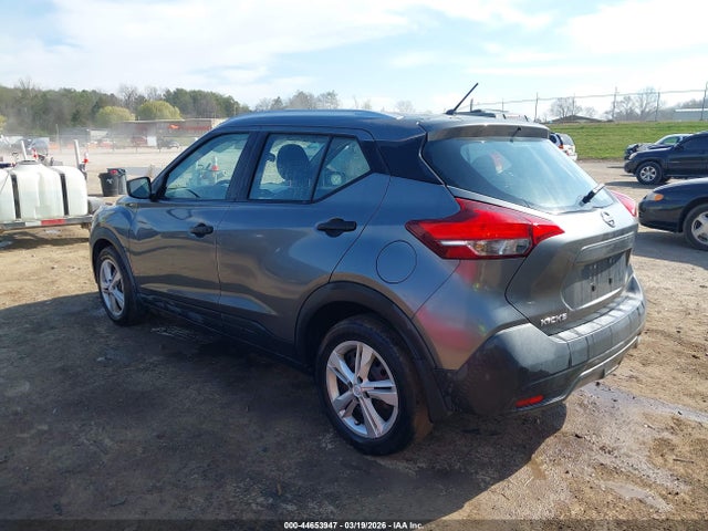 2019 NISSAN KICKS 3N1CP5CU1KL558467 Photo 2