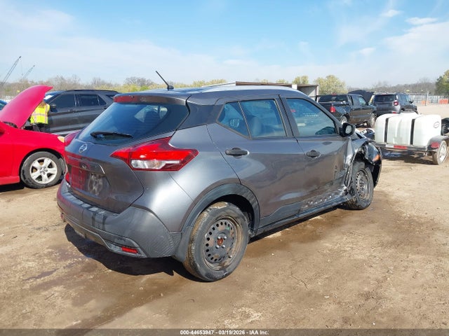 2019 NISSAN KICKS 3N1CP5CU1KL558467 Photo 3
