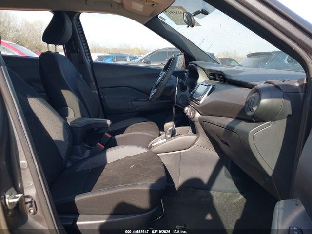 2019 NISSAN KICKS 3N1CP5CU1KL558467 Photo 4