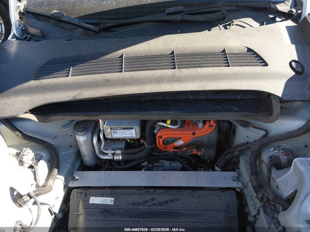 2024 TESLA MODEL Y 7SAYGDEE6RA283223 Photo 9
