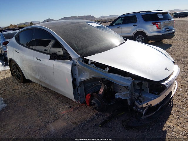 7SAYGDEE6RA283223 Tesla Model Y Long Range Dual Motor All-wheel Drive