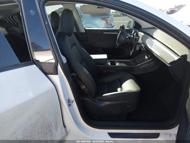 2024 TESLA MODEL Y 7SAYGDEE6RA283223 Photo 4