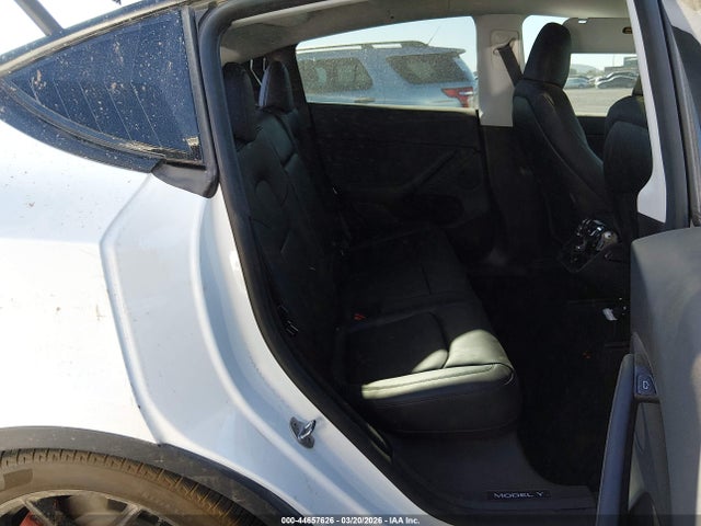 2024 TESLA MODEL Y 7SAYGDEE6RA283223 Photo 7