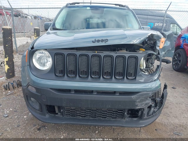 2017 Jeep Renegade Altitude 4x4 მანქანა იყიდება აუქციონზე, vin: ZACCJBBB7HPG56075, აუქციონის ნომერი: 44658493