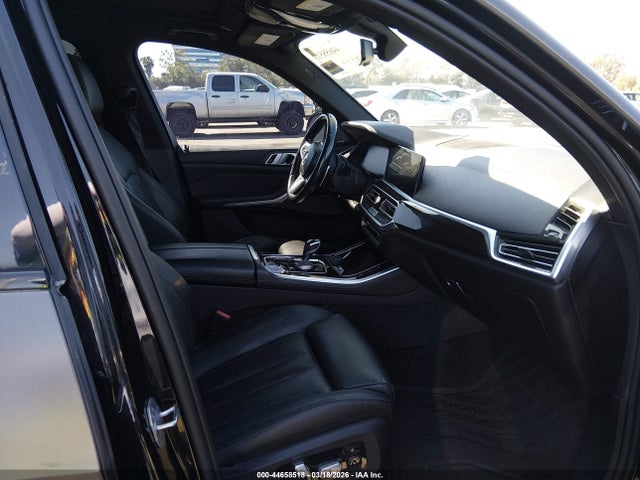 2019 BMW X5 5UXJU2C57KLN49528 Photo 4