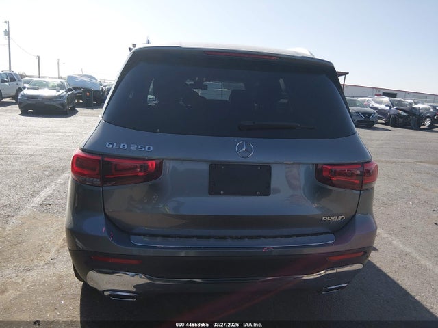 W1N4M4GB8LW014100 Mercedes-Benz GLB 250