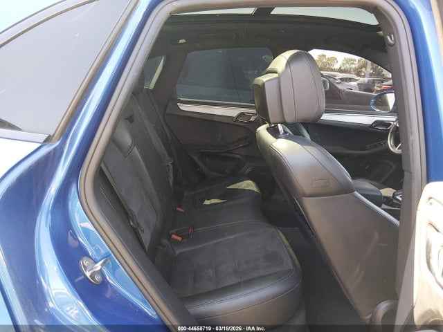2017 PORSCHE MACAN WP1AG2A55HLB53617 Photo 7