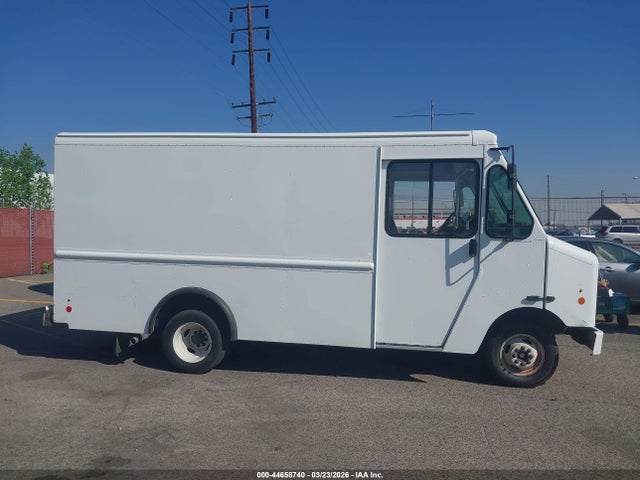 Ford E-350 Stripped 2018 1FC3E3K66JDC33134 Image 14