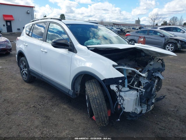 Toyota RAV4 LE 2016 2T3BFREV5GW434422 main image