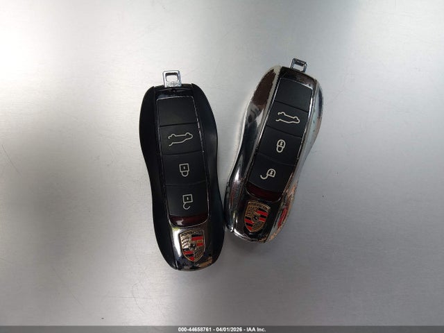 2018 PORSCHE MACAN WP1AB2A53JLB35637 Photo 10