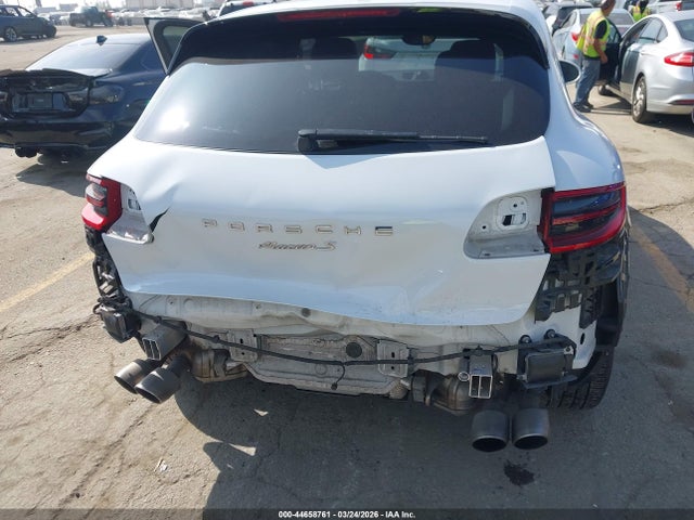 2018 PORSCHE MACAN WP1AB2A53JLB35637 Photo 5