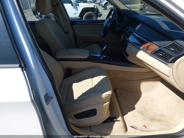2013 BMW X5 5UXZV4C52D0E14282 Photo 4