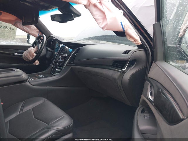 Продаж на аукціоні авто 2016 Cadillac Escalade Platinum, vin: 1GYS4DKJ0GR447602, номер лоту: 44658805