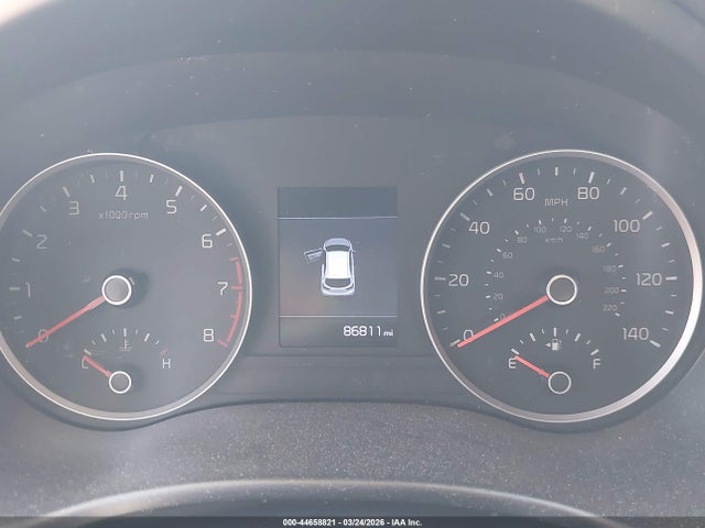 3KPA25AB4KE209425 KIA Rio 5-door S