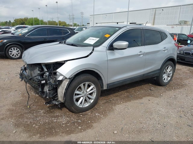 JN1BJ1CP0HW021043 Nissan Rogue Sport S