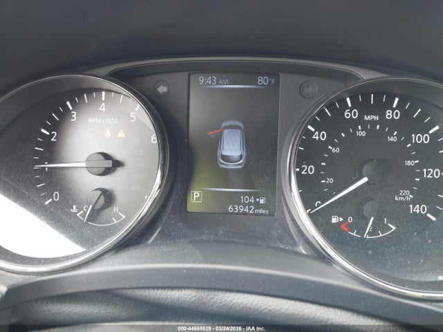 JN1BJ1CP0HW021043 Nissan Rogue Sport S