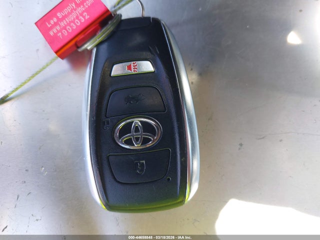 2022 TOYOTA GR86 JF1ZNBE15N9757121 Photo 10