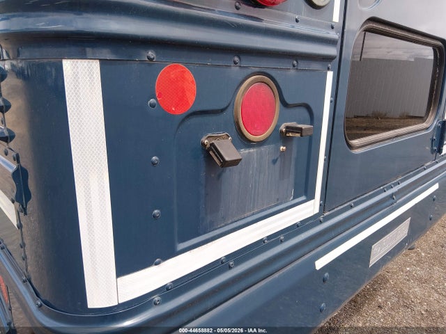 Blue Bird School Bus / Transit Bus 2015 1BAKBCPA1FF310502 Image 12