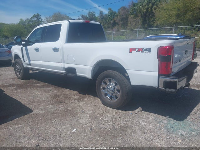 Продаж на аукціоні авто 2024 Ford F-350 Lariat, vin: 1FT8W3BT5REF59554, номер лоту: 44658889