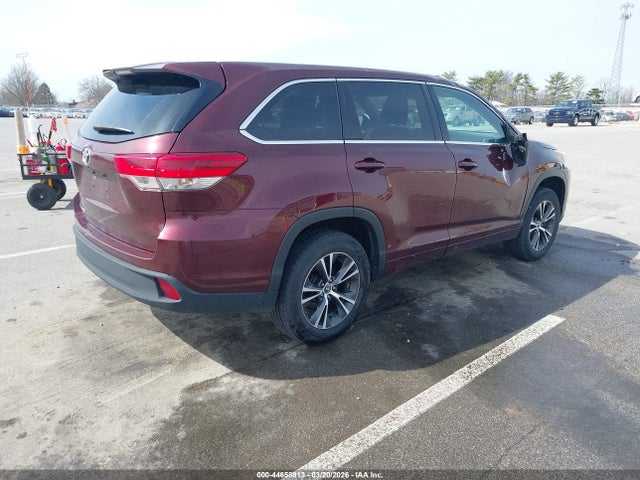 Toyota Highlander Le 2018 5TDZZRFH1JS243930 Image 4