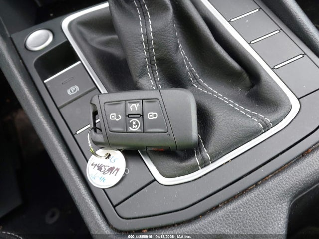 2025 Volkswagen Jetta 1.5t Se მანქანა იყიდება აუქციონზე, vin: 3VW7X7BU7SM013960, აუქციონის ნომერი: 44658919