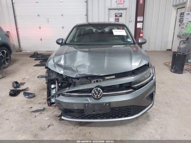 2025 Volkswagen Jetta 1.5t Se მანქანა იყიდება აუქციონზე, vin: 3VW7X7BU7SM013960, აუქციონის ნომერი: 44658919