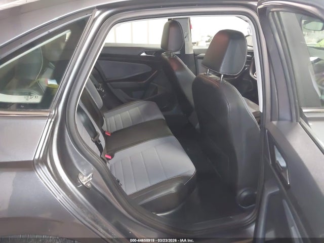 2025 Volkswagen Jetta 1.5t Se მანქანა იყიდება აუქციონზე, vin: 3VW7X7BU7SM013960, აუქციონის ნომერი: 44658919