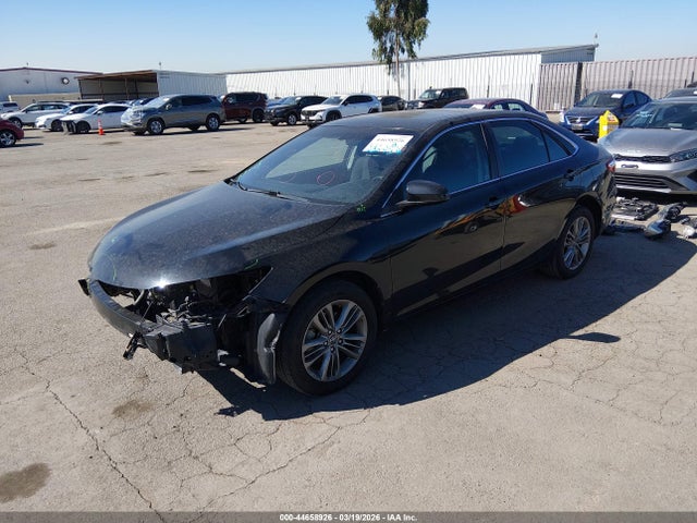 4T1BF1FK9HU382745 Toyota CAMRY SE