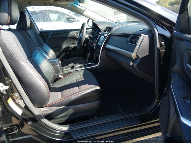 4T1BF1FK9HU382745 Toyota CAMRY SE