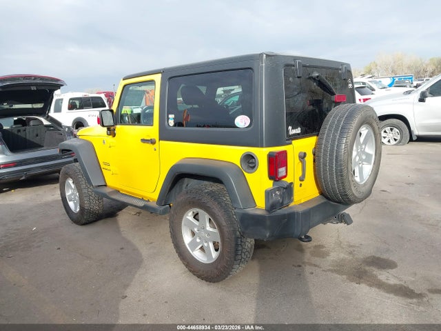2015 JEEP WRANGLER 1C4AJWAG4FL578822 Photo 2