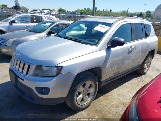 Jeep Compass Sport 2014 1C4NJCBA2ED510151 Image 2