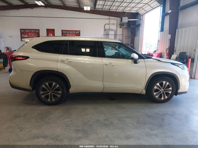 Toyota Highlander Xle 2020 5TDGZRAH4LS510995 Image 14