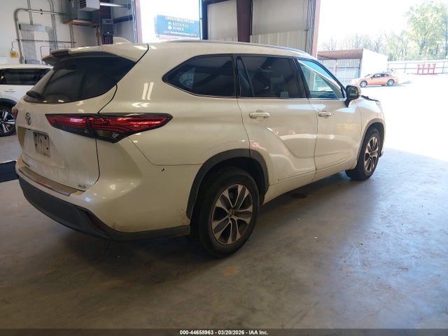 Toyota Highlander Xle 2020 5TDGZRAH4LS510995 Image 4