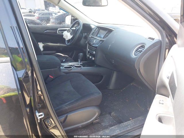 Продажа на аукционе авто 2016 Nissan Pathfinder Sv, vin: 5N1AR2MN8GC631160, номер лота: 44658985