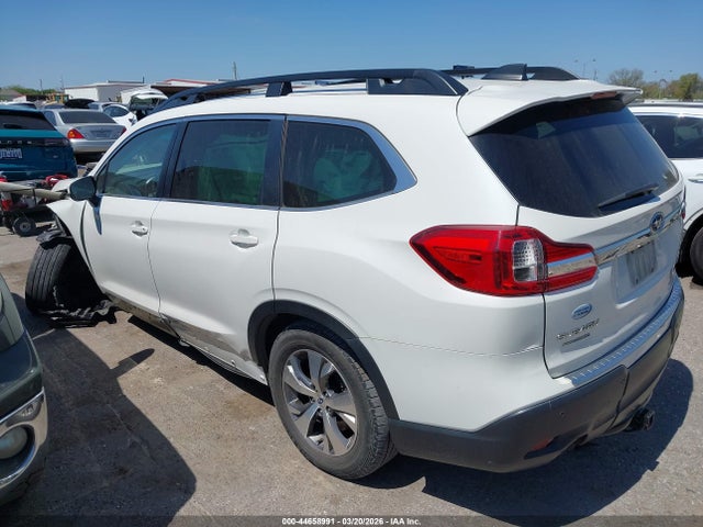 44658991 :رقم المزاد ، 4S4WMAFD6M3476493 vin ، 2021 Subaru Ascent Premium مزاد بيع