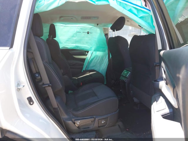 44658991 :رقم المزاد ، 4S4WMAFD6M3476493 vin ، 2021 Subaru Ascent Premium مزاد بيع