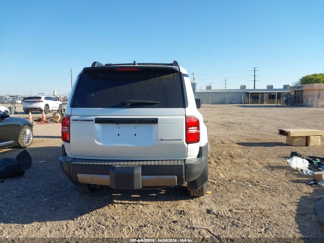 Toyota Land Cruiser 2024 JTEABFAJ5RK009881 Image 17
