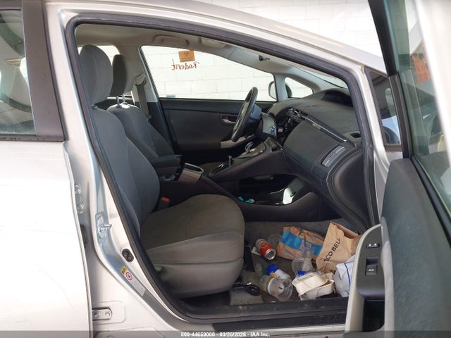 2014 TOYOTA PRIUS JTDKN3DU0E0356948 Photo 4