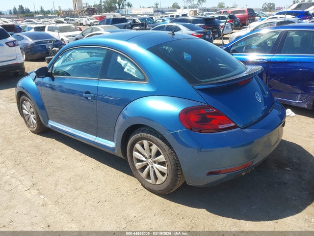 2019 VOLKSWAGEN BEETLE 3VWFD7AT5KM708841 Photo 2