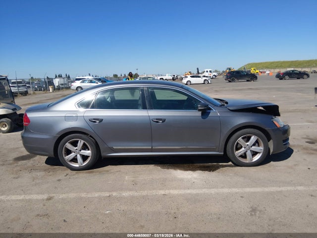 Volkswagen Passat 1.8t Se 2014 1VWBT7A30EC063801 Image 14