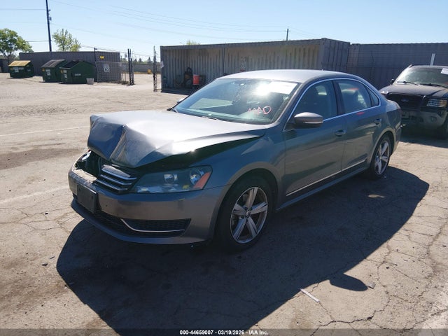 Volkswagen Passat 1.8t Se 2014 1VWBT7A30EC063801 Image 2