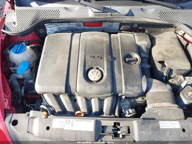 44659009 :رقم المزاد ، 3VWFP7AT5CM652778 vin ، 2012 Volkswagen Beetle Entry مزاد بيع