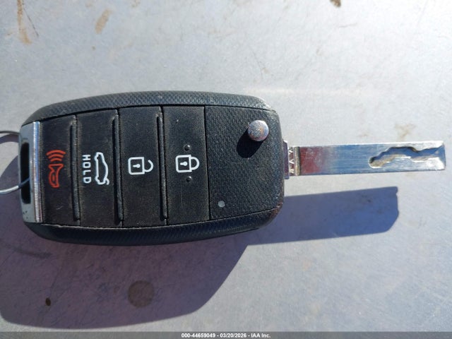 Продажа на аукционе авто 2017 Kia Optima Lx, vin: KNAGT4L35H5173642, номер лота: 44659049