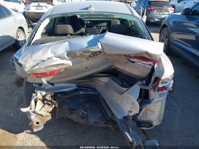 Продажа на аукционе авто 2017 Kia Optima Lx, vin: KNAGT4L35H5173642, номер лота: 44659049