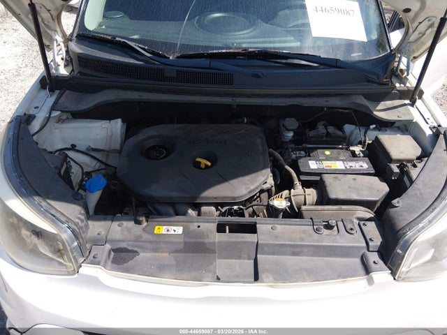 KNDJP3A58J7519060 KIA SOUL +