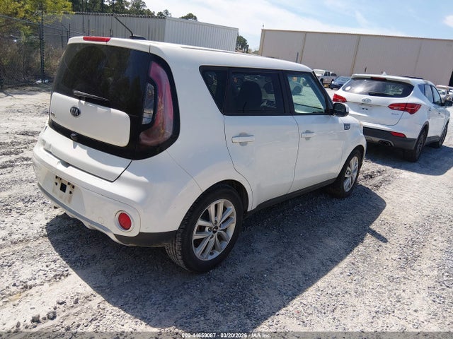 KNDJP3A58J7519060 KIA SOUL +