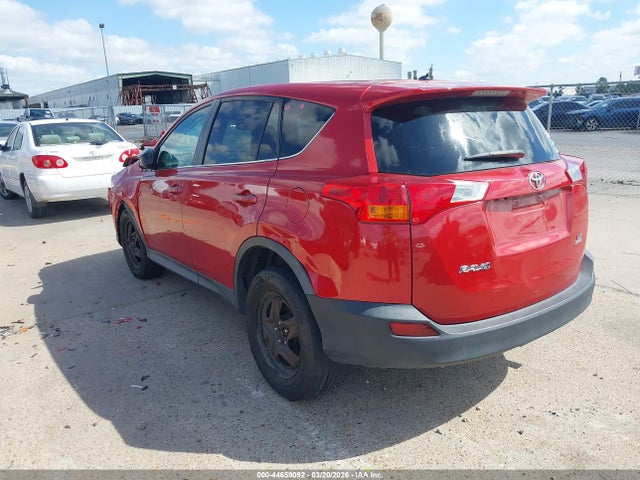 2T3BFREV6FW293682 Toyota RAV4 LE