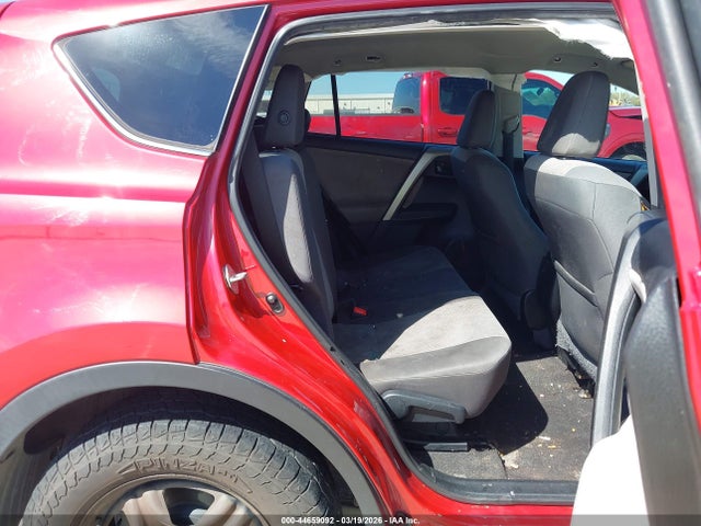 2T3BFREV6FW293682 Toyota RAV4 LE