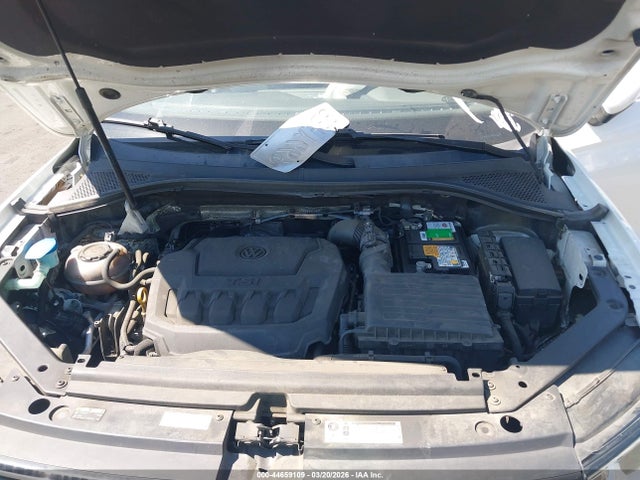 2018 VOLKSWAGEN TIGUAN 3VV3B7AX3JM025549 Photo 9